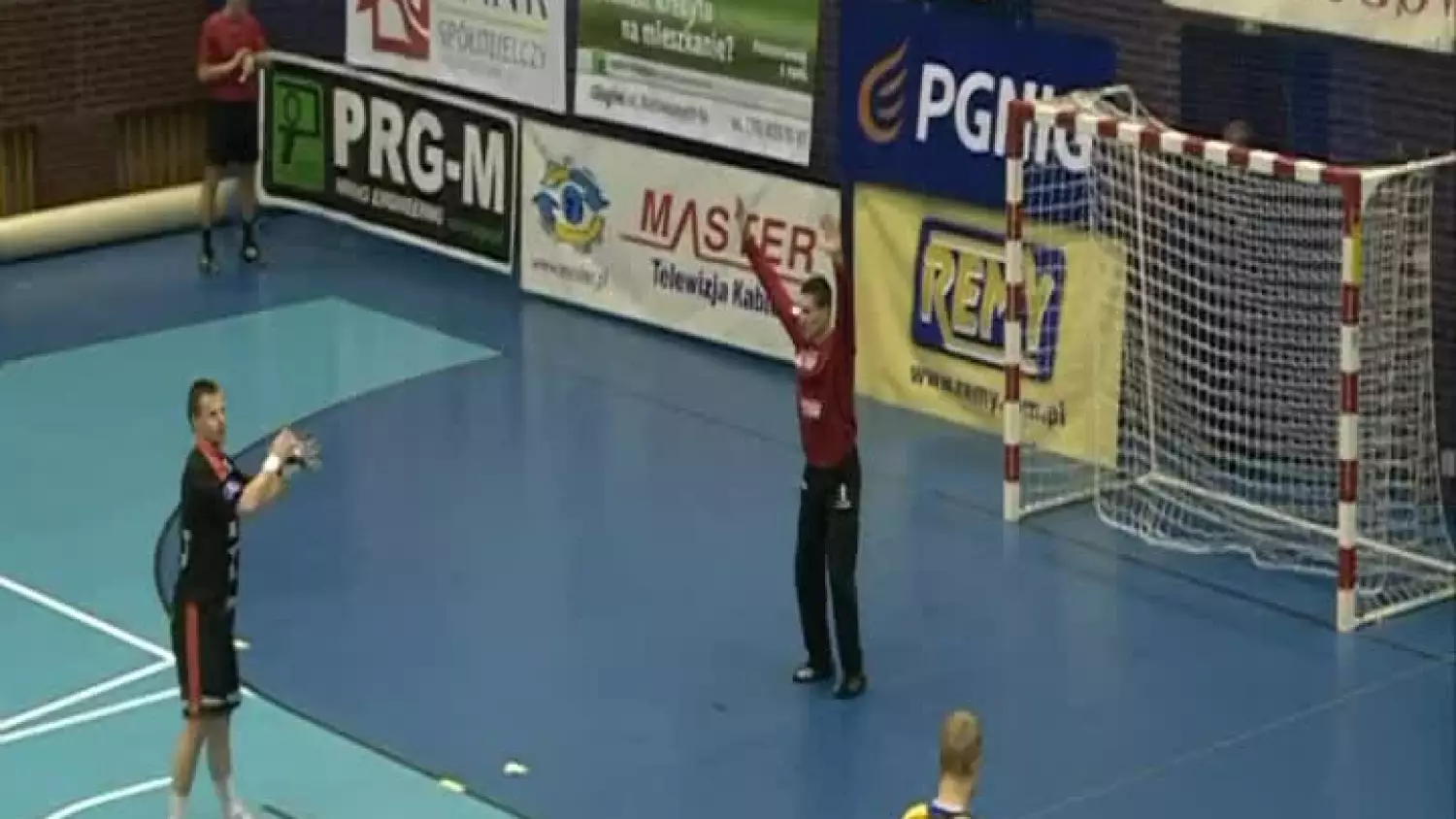 kronika-2013-12-04-derby-superliga-chrobry-zaglebie-26-20.mp4