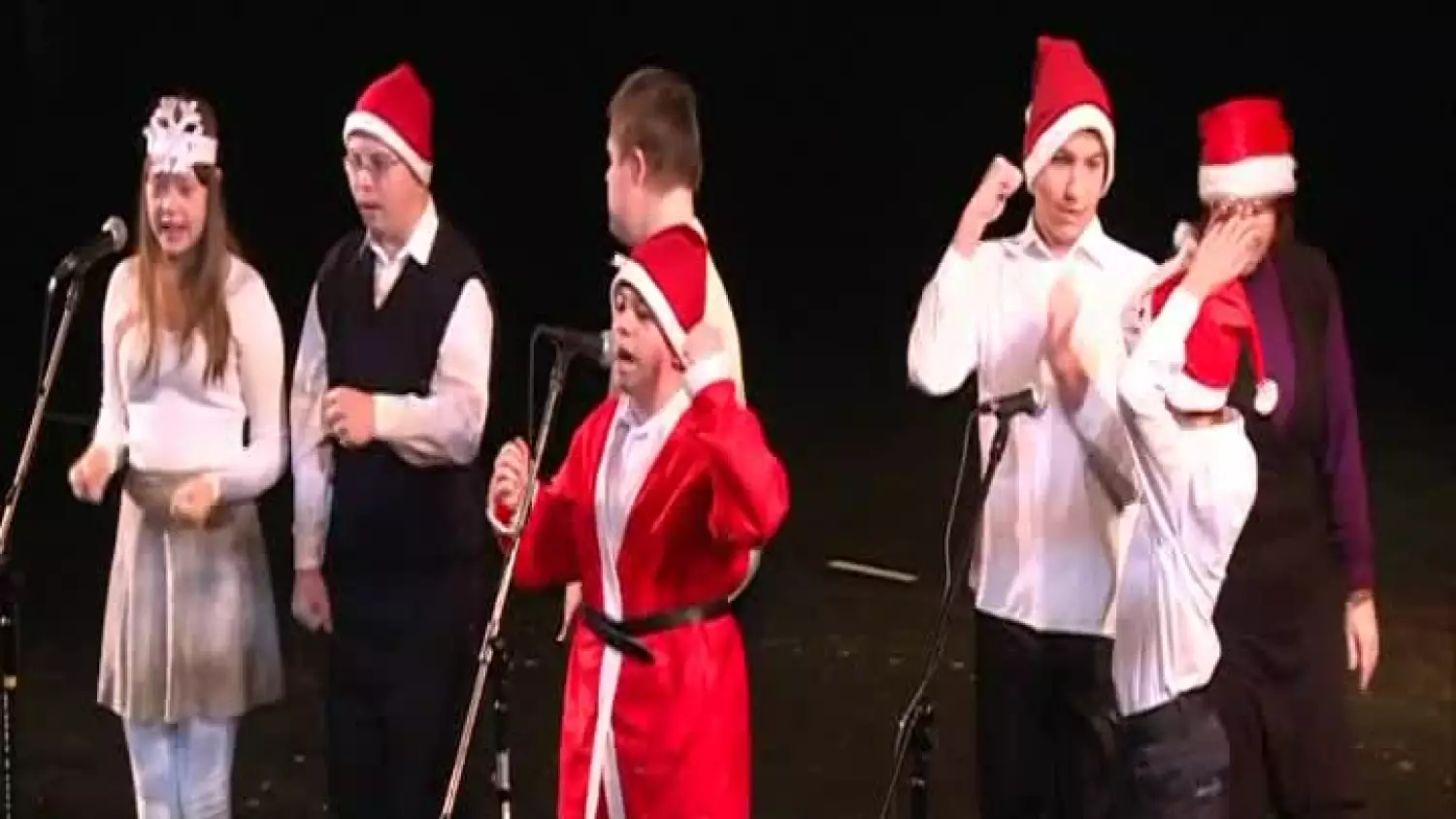 kronika-2013-12-26-wspolne-koledowanie-mok-glogow.mp4