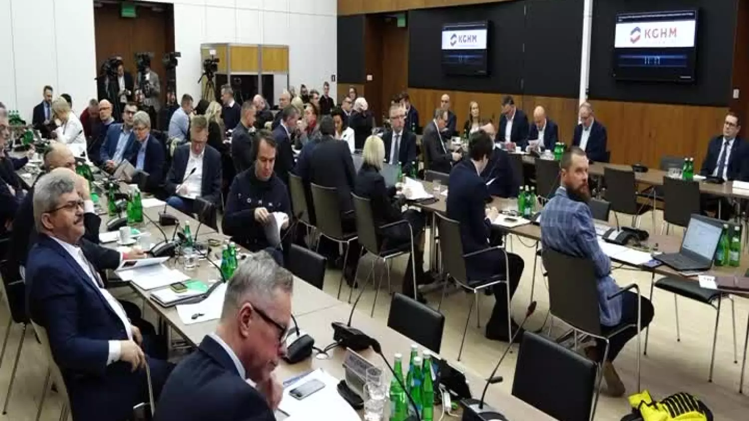 2024-02-14-kghm-odwolanie-prezes-zdzikot-nowi-czlonkowie-rady-nadzorczej.mp4