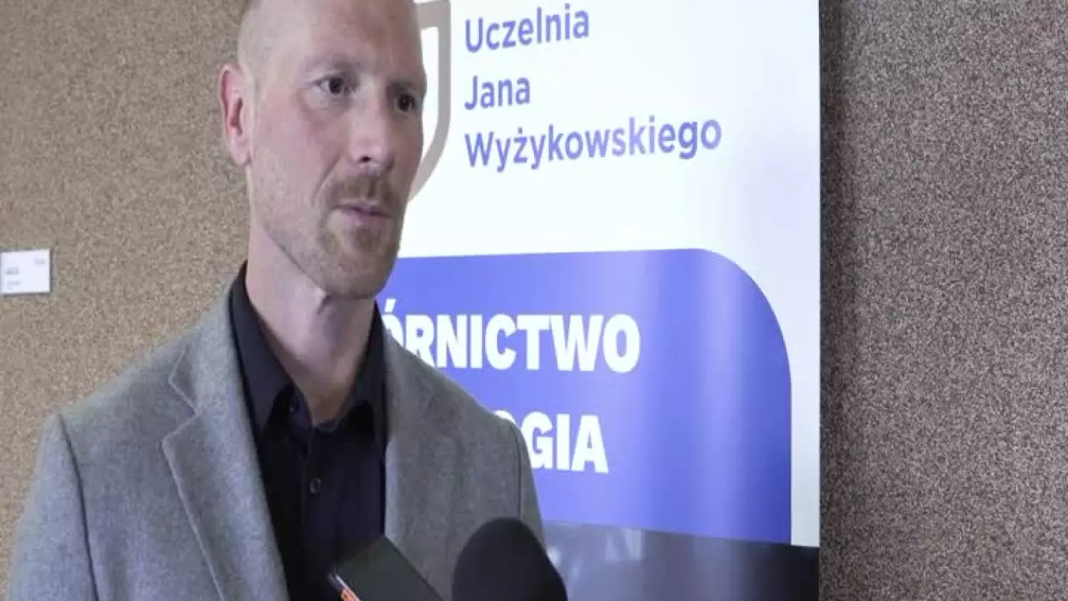 2024-04-17-dyplomy-ujw-polkowice.mp4