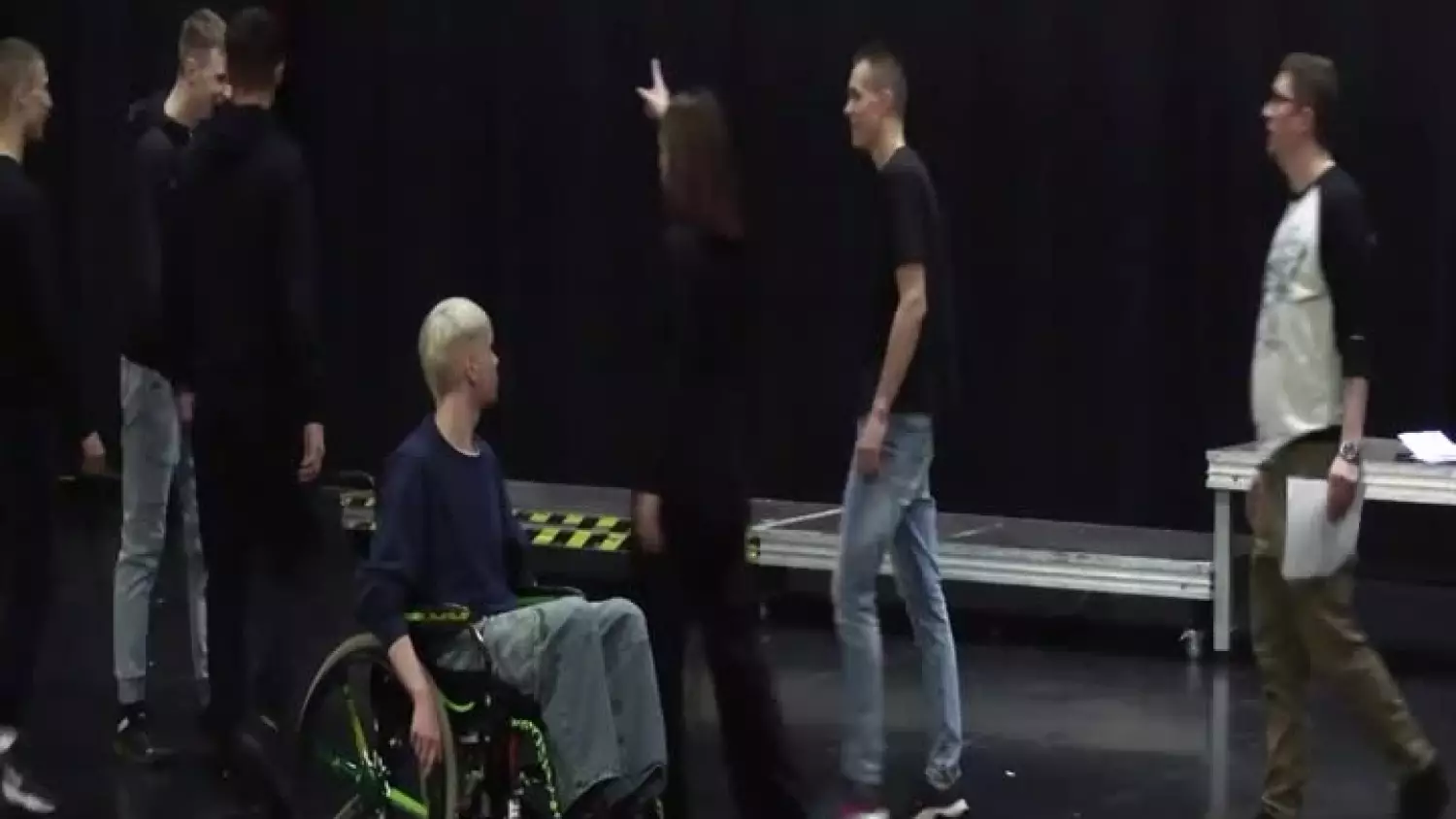 2024-04-19-studenci-zapowiedz-spektakl-pans-glogow.mp4