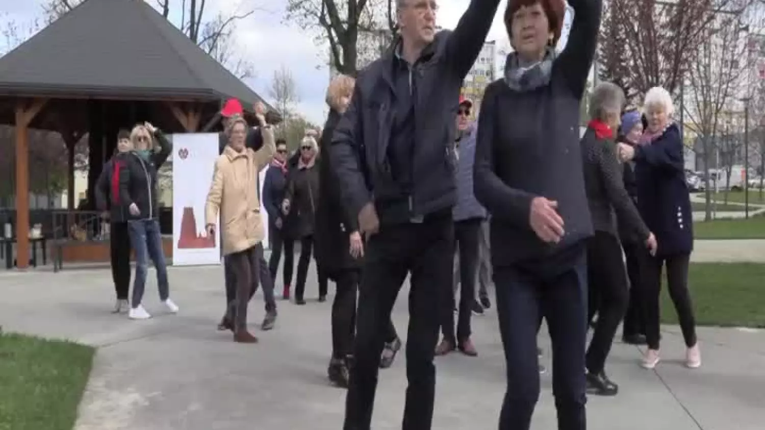 2024-04-26-seniorzy-taniec-polkowice.mp4