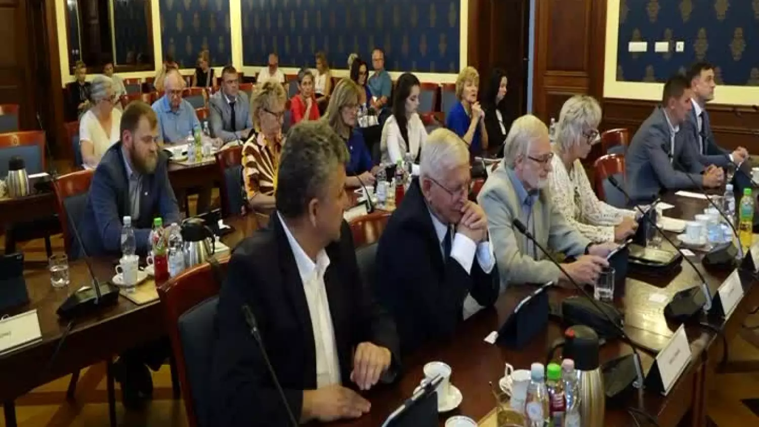 2024-06-28-sesja-miasto-podwyzka-smieci-glogow.mp4