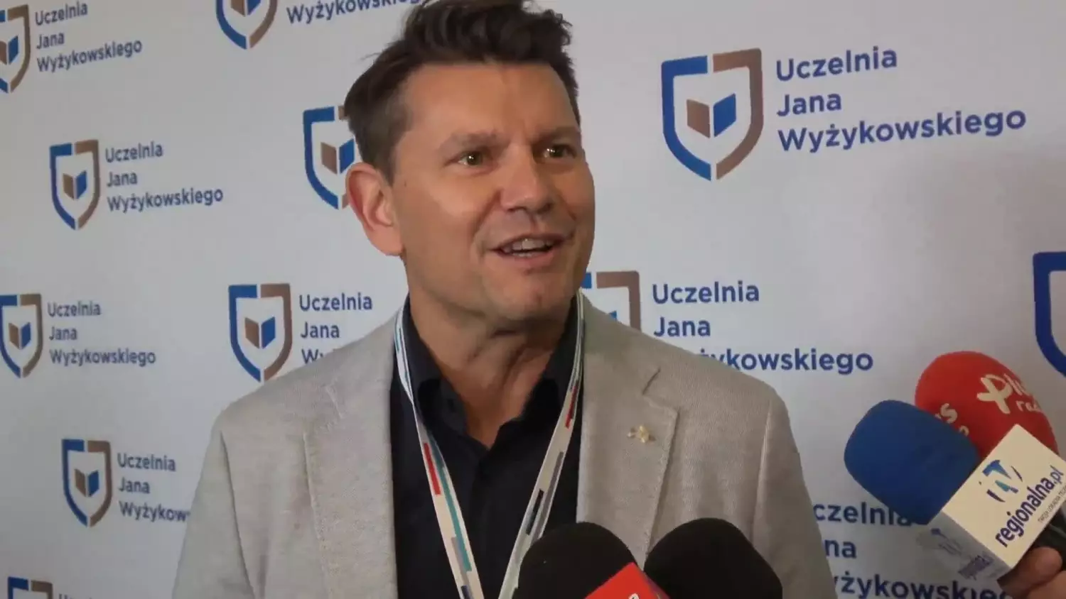 2024-10-17-roboty-pokazy-ujw-polkowice.mp4