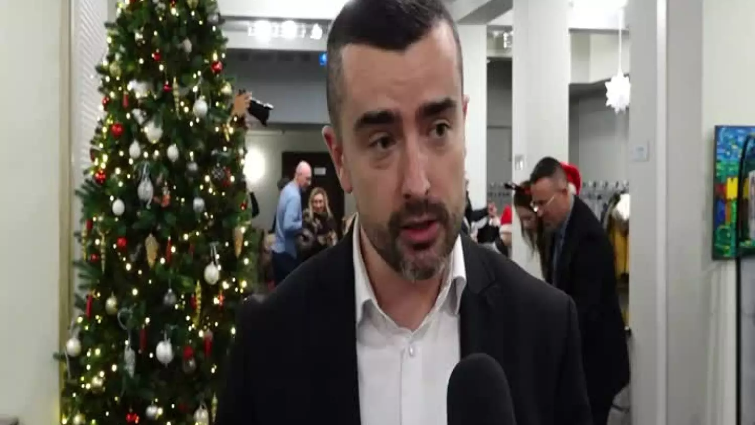2024-12-17-dzien-mikolaja-teatr-rynek-glogow.mp4