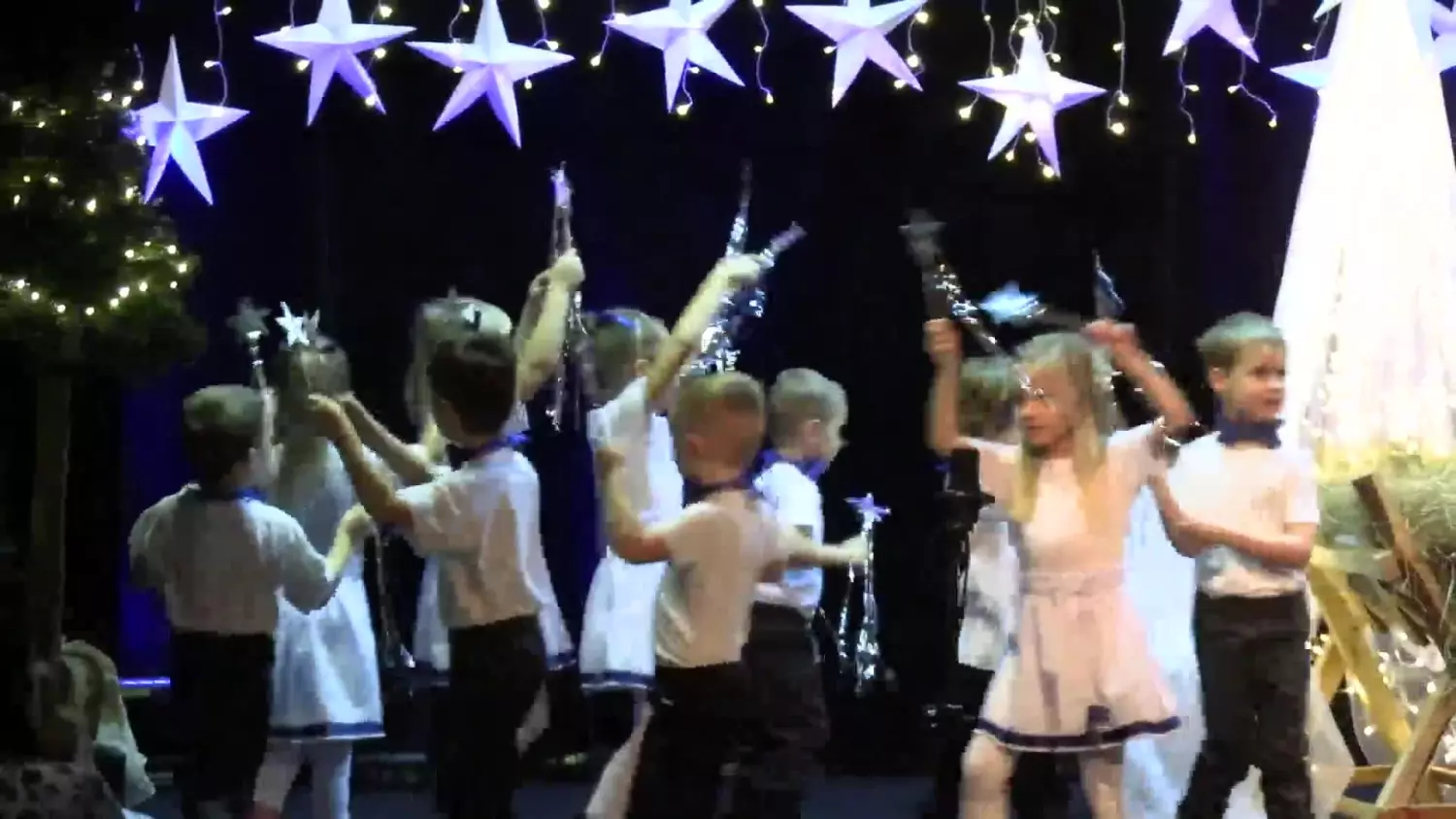 2024-12-23-koncert-koledy-przedszkole-program.mp4