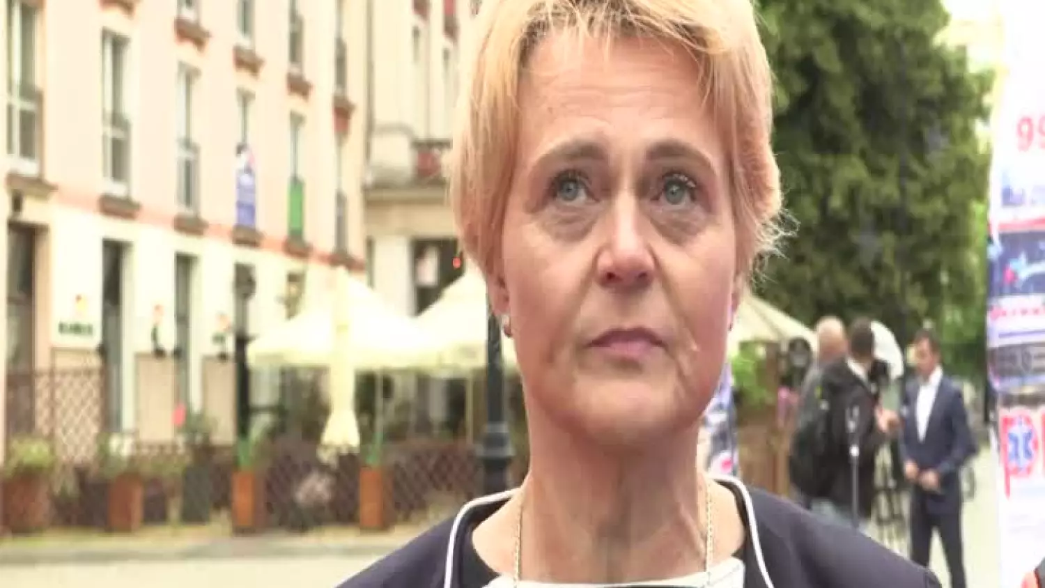 2025-07-09-urzad-marszalkowski-nowe-karetki-legnica.mp4