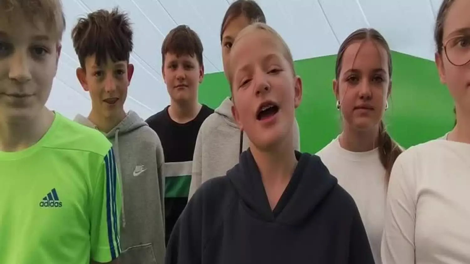 2025-12-02-final-reczna-oglonopolski-aslan-glogow-001.mp4