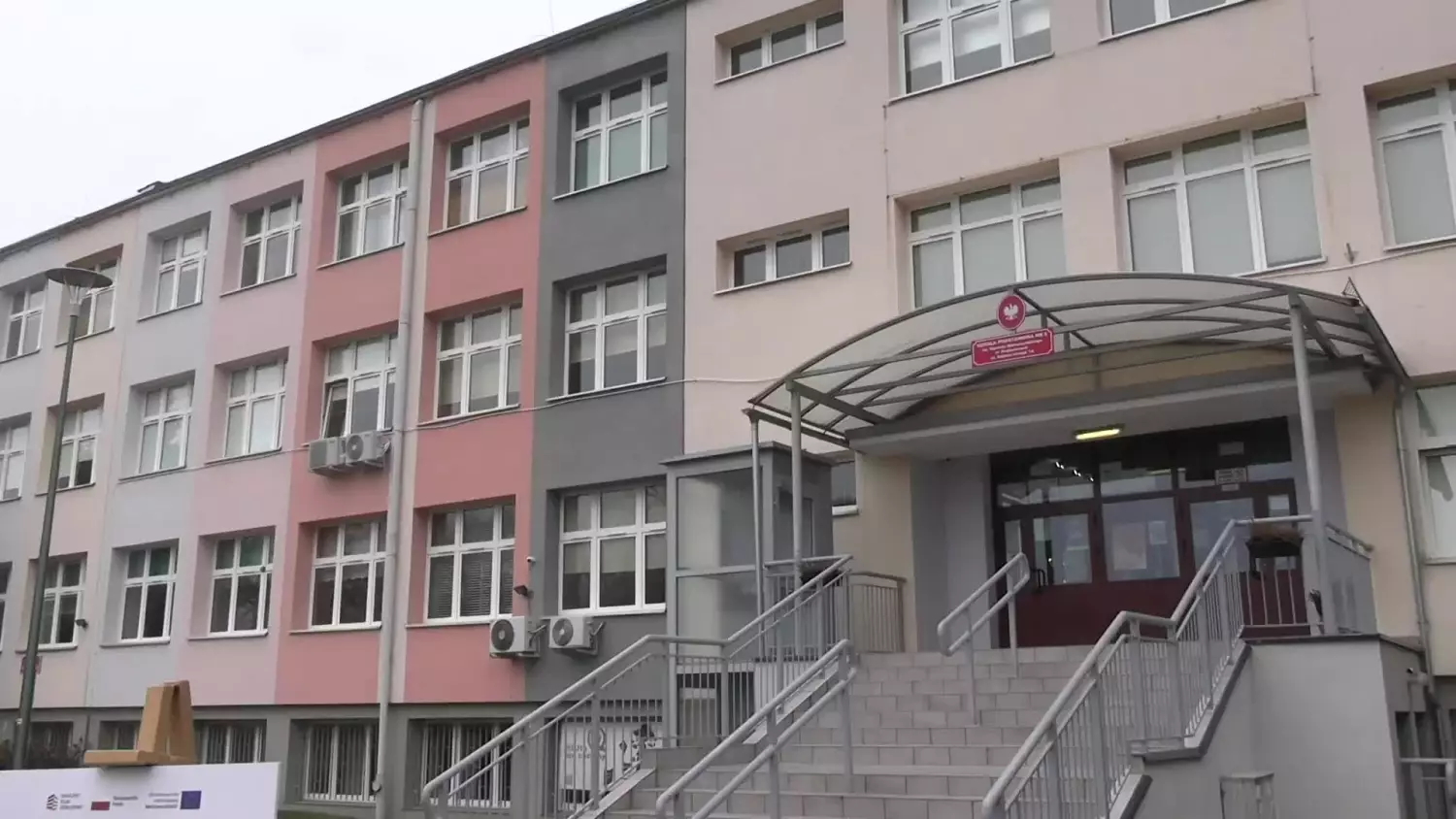 2025-12-03-termomodernizacja-szkoly-podstawowe-polkowice.mp4