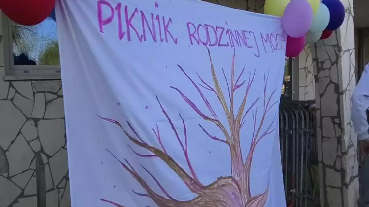 2026-04-22-promocja-piknik-rodziny-zastepcze-powiat-glogowski-001.mp4