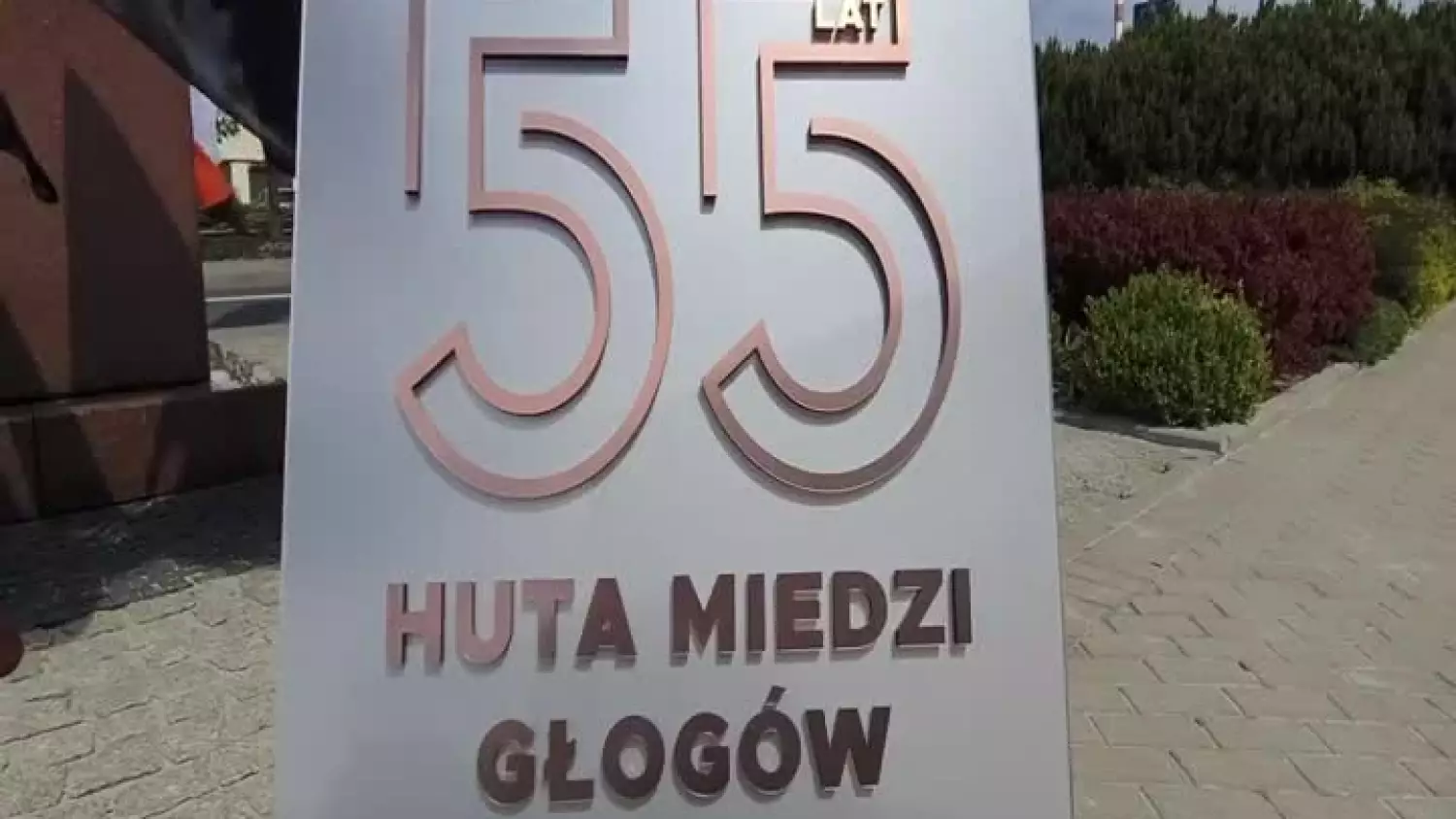 2026-05-05-pomnik-florian-dzien-hutnika-huta-glogow.mp4