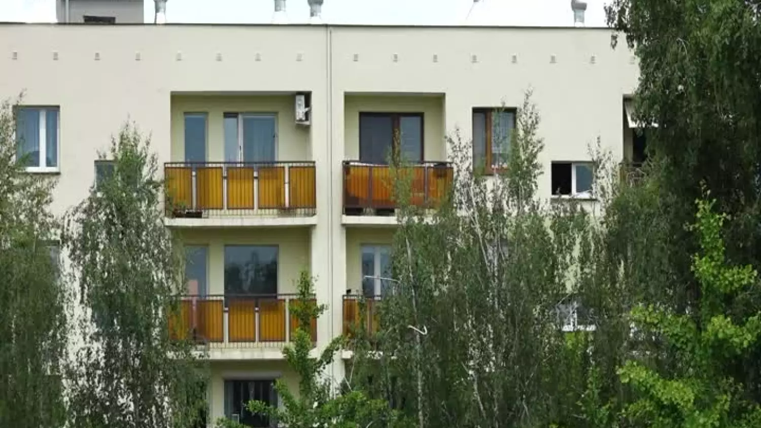 2026-05-08-zadluzenie-sm-nadodrze-glogow-001.mp4