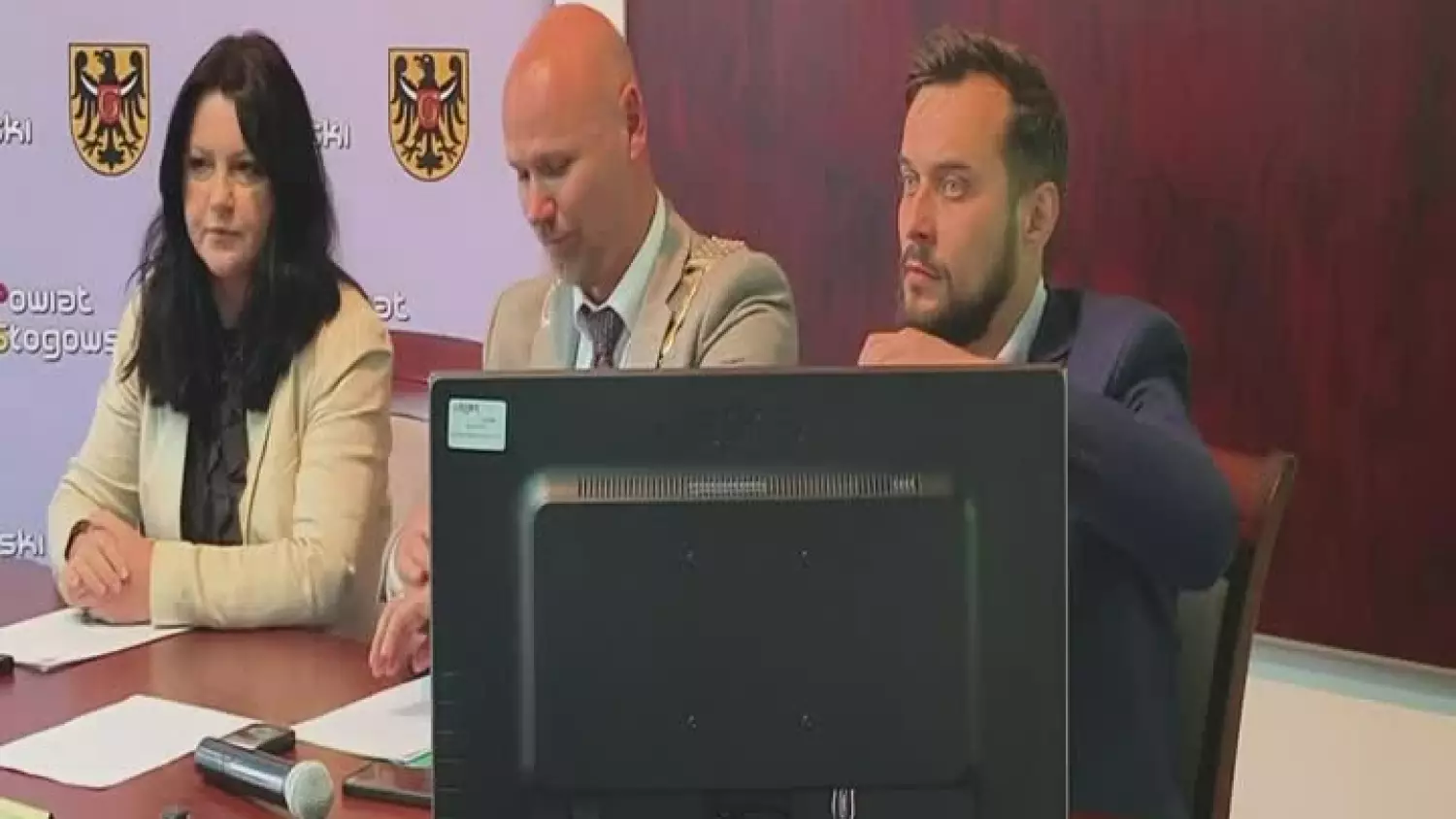 2026-05-12-sesja-powiat-szpital.mp4